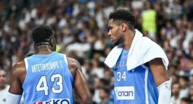 美职女篮焦点战：亚特兰大梦想对阵康涅狄格太阳，分区排名决战